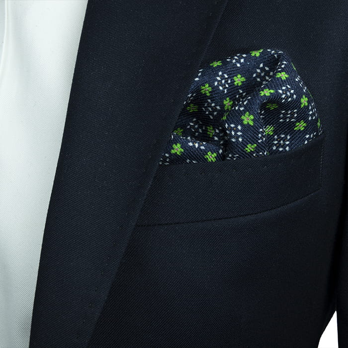 EM Men's Accessories poszetka wełniana granatowa w kwiatki.jpg