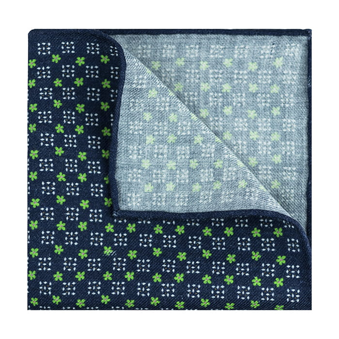EM Men's Accessories poszetka wełniana granatowa w kwiatki.jpg