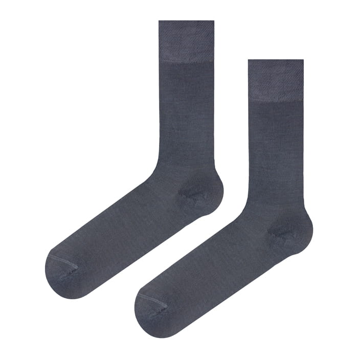 EM men's accessories skarpetki garniturowe szare gładkie z bambusa.jpg