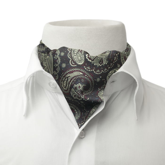 EM men's accessories Fular jedwabny granatowy paisley wzory wiązanie fularu.jpg