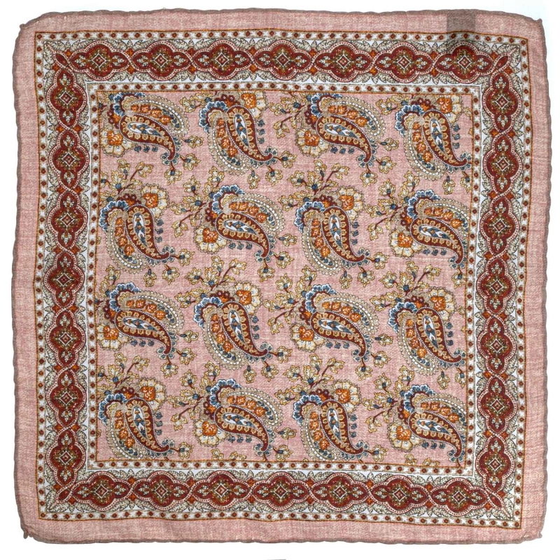 Poszetka jedwabna klasyczna łososiowa w paisley EM PREMIUM