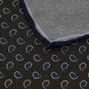 EM Men's Accessories poszetka brązowa jedwabna paisley.jpg